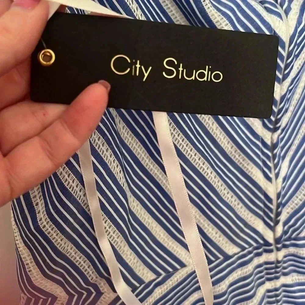 Juniors New City Studio Size 13 Striped above the Knee Mini Dress